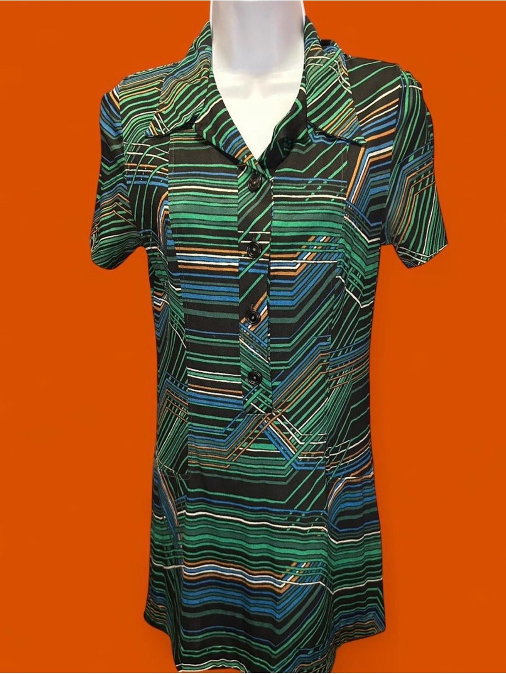 Vintage 1970’s funky green geometric/abstract print dress.